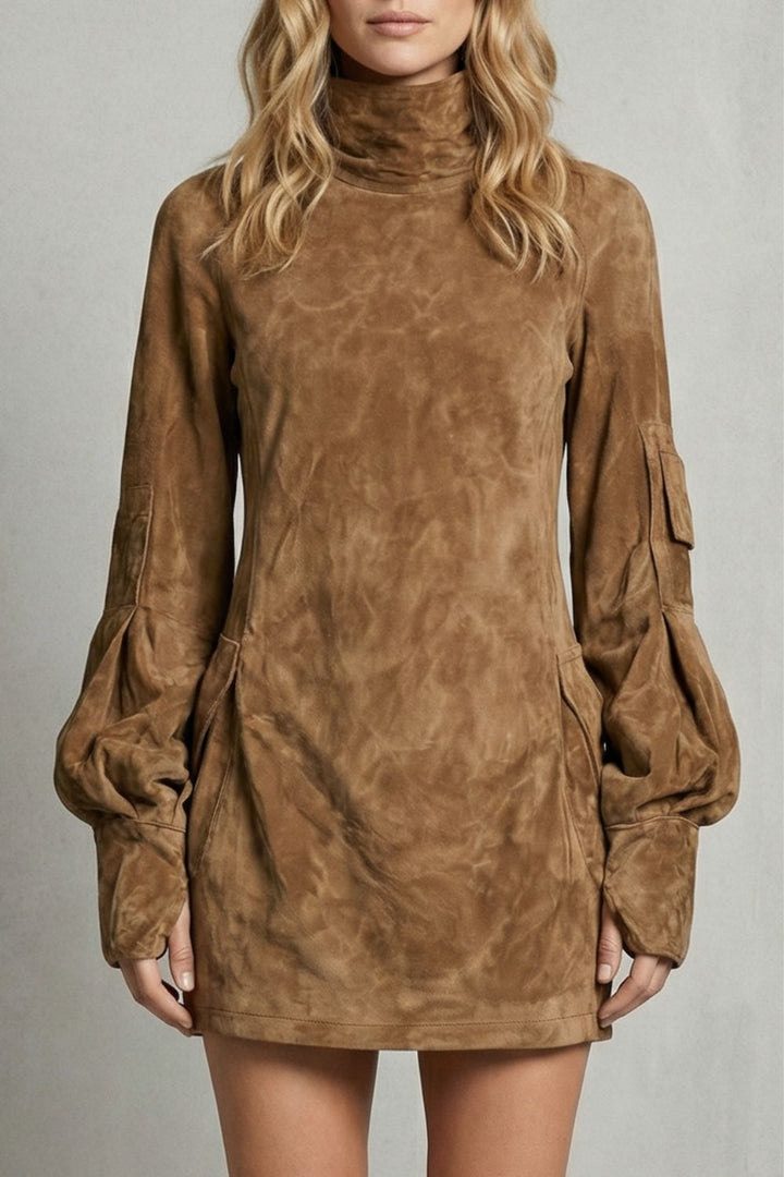 Marcella – Hoge Hals Silhouet – Mini Jurk met Suède-effect