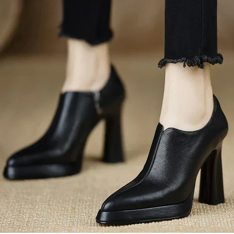 Carina - Elegante Hakken